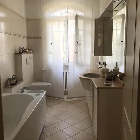 Il Vecchio Faggio 호텔 *